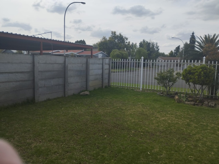 To Let 3 Bedroom Property for Rent in Bayswater Free State